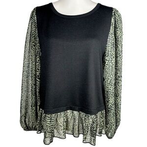 Kim & Cami medium black & dark green cheetah sheer sleeve with ruffle bottom top